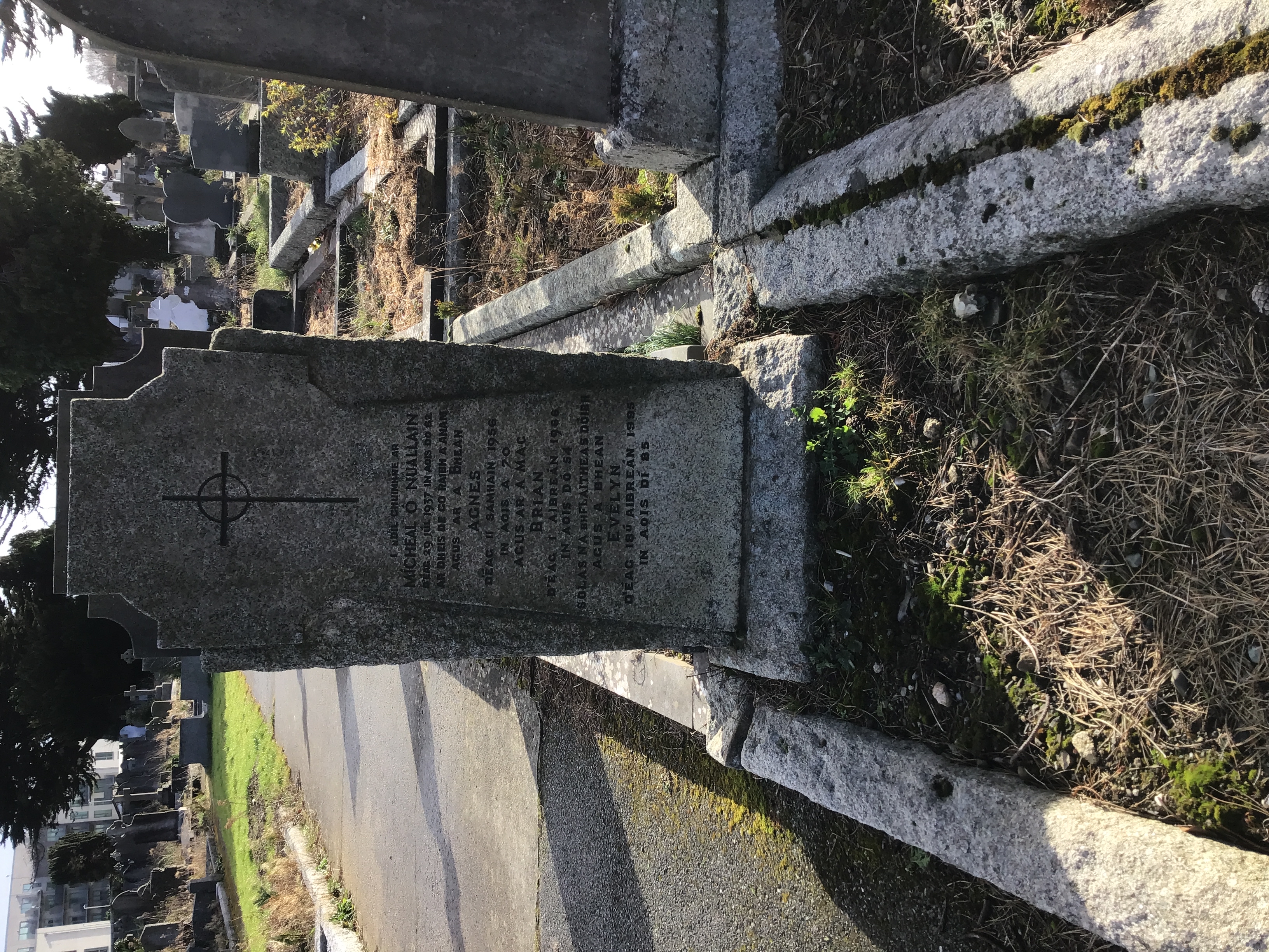 headstone